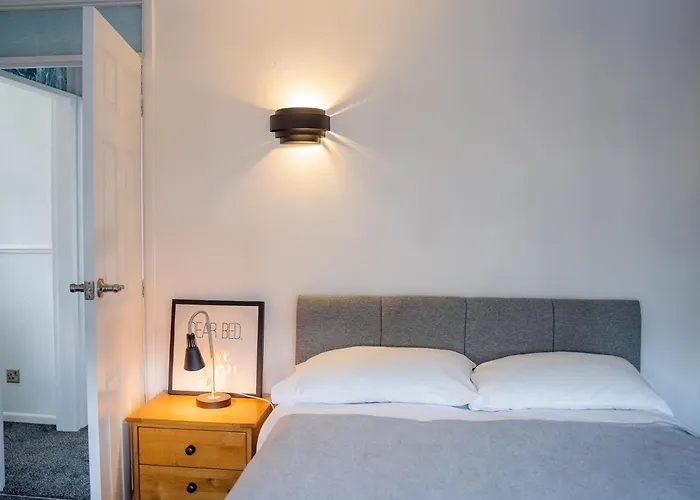 Rent Entire Calmhaven Apartment