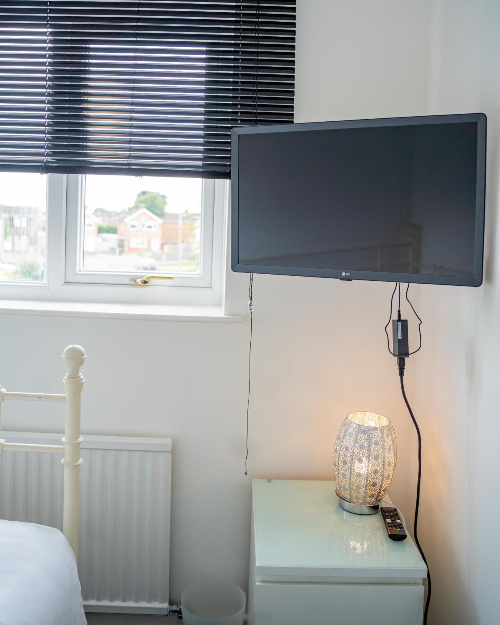 Rent Entire Calmhaven Nottingham