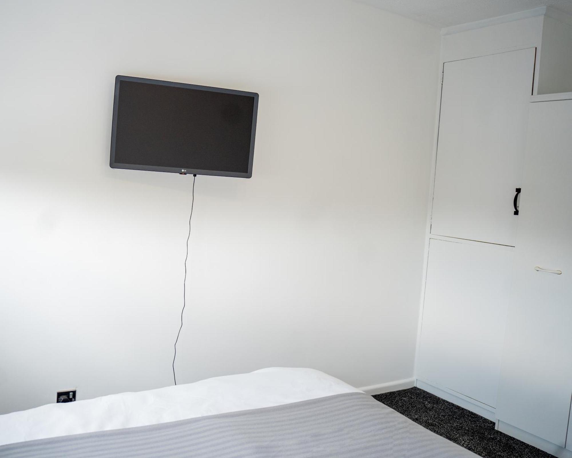 Rent Entire Calmhaven Appartement *